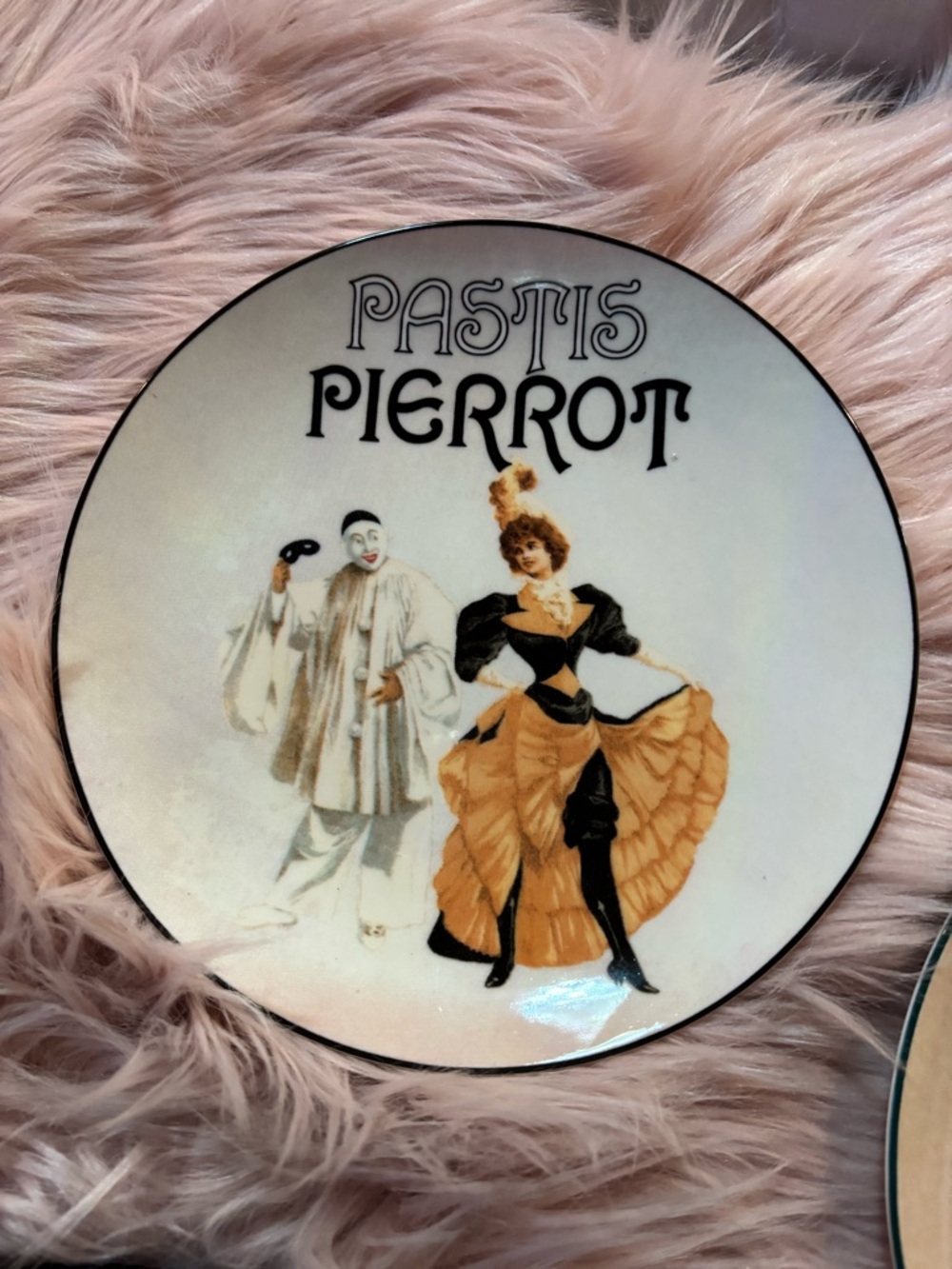 Vintage BIA Cordon Bleu French Wine Porcelain Plates Set of 4 Paris Café Style - Picture 6 of 13